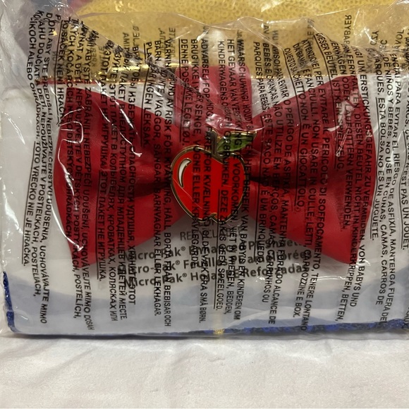 Loungefly Snow White Princess Sequin Series Mini Backpack & Wallet - Picture 2 of 6